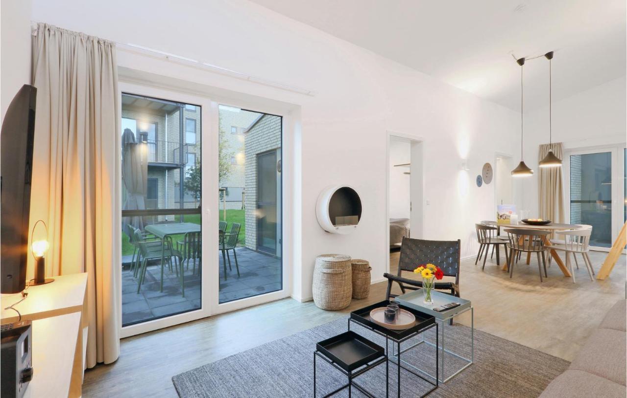 2 Bedroom Gorgeous Home In Lembruch-Duemmer See Номер фото