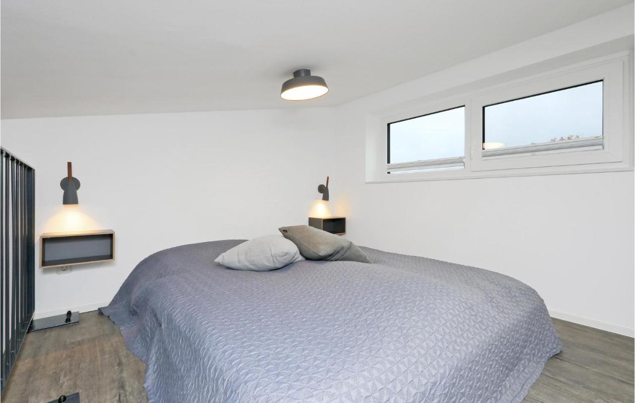 2 Bedroom Gorgeous Home In Lembruch-Duemmer See Экстерьер фото